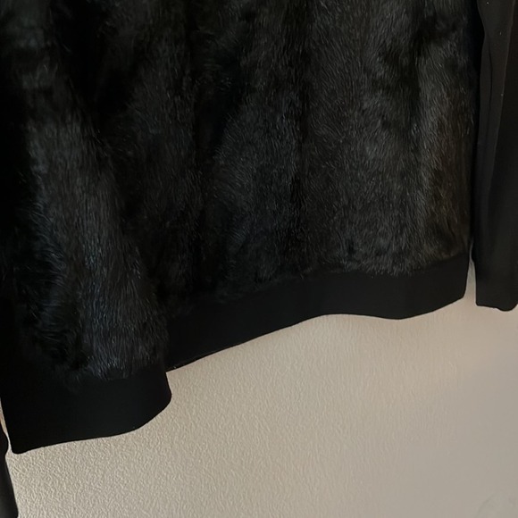 Club Monaco Crew Neck Faux Fur Front Pullover Sweater Size L - Picture 5 of 7